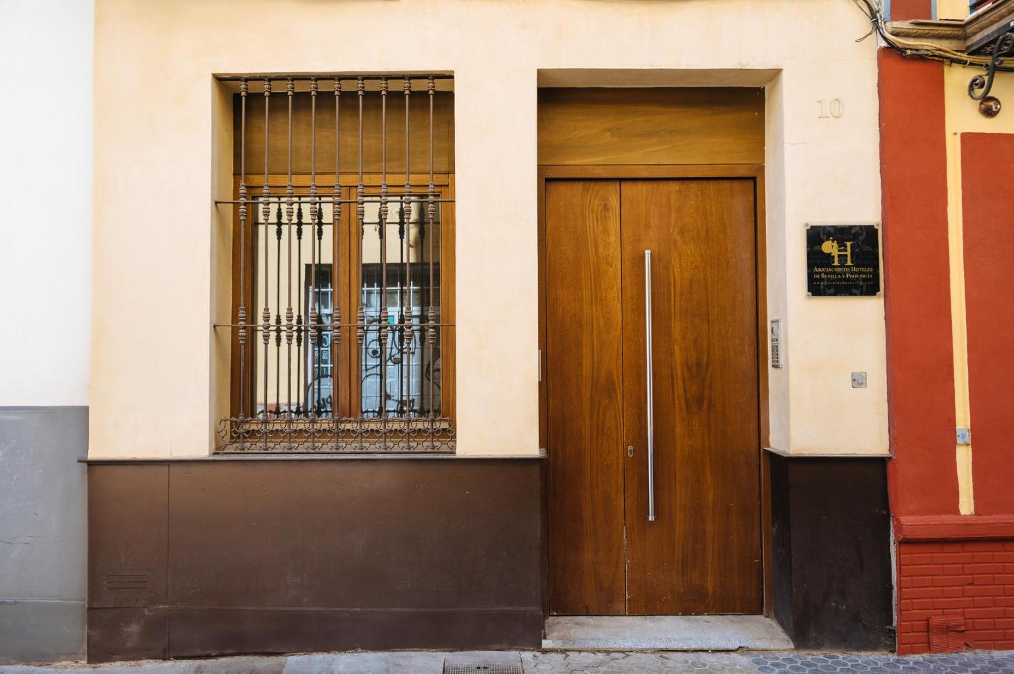 Apartamentos La Vistosona Séville Extérieur photo