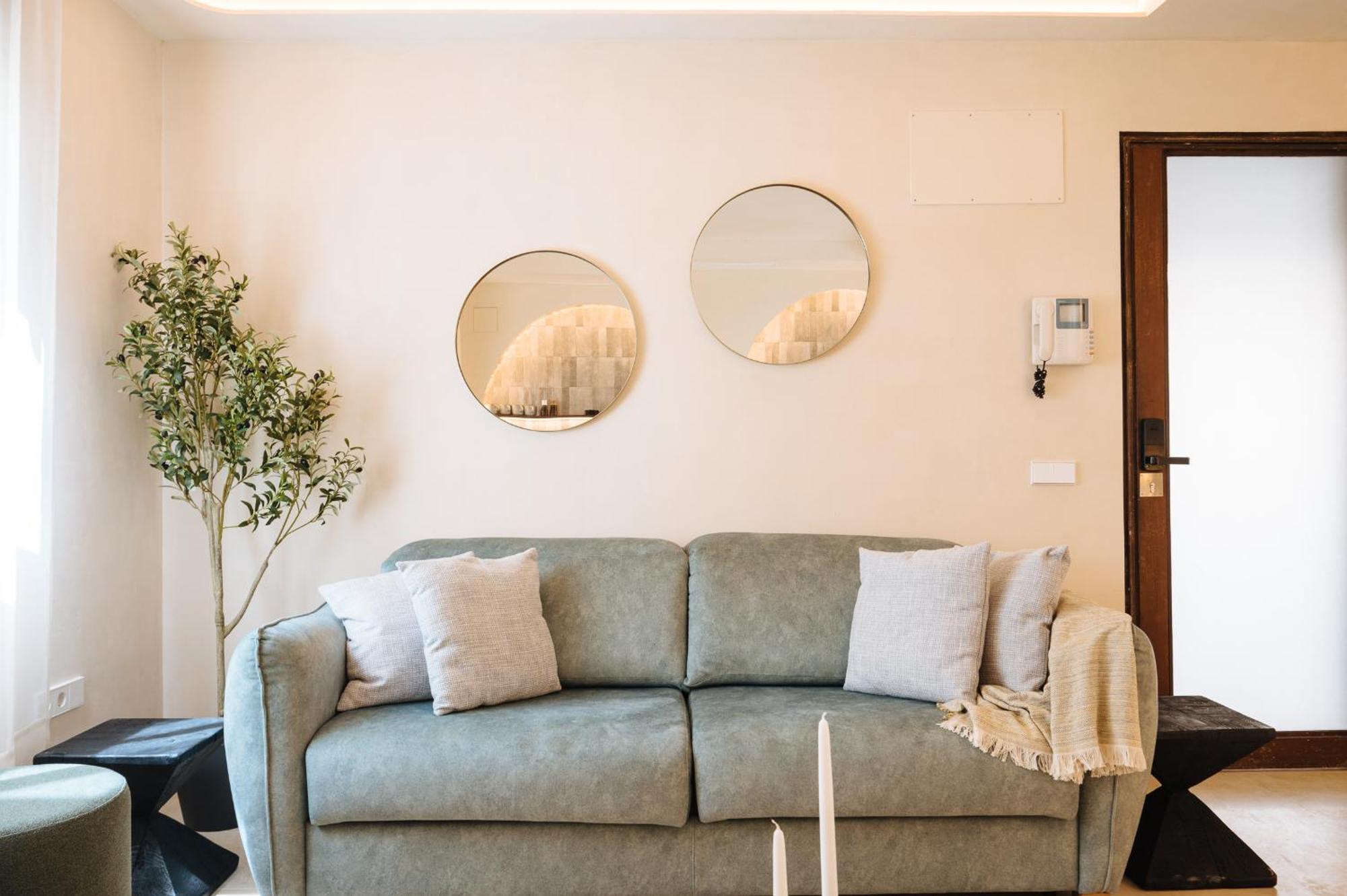 Apartamentos La Vistosona Séville Extérieur photo