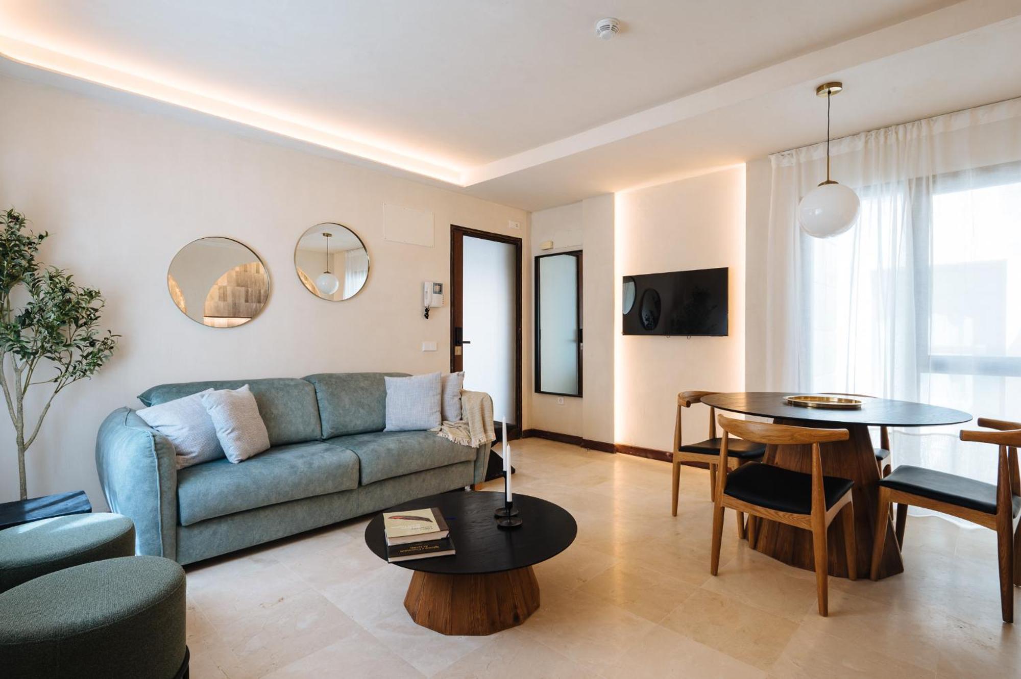 Apartamentos La Vistosona Séville Extérieur photo