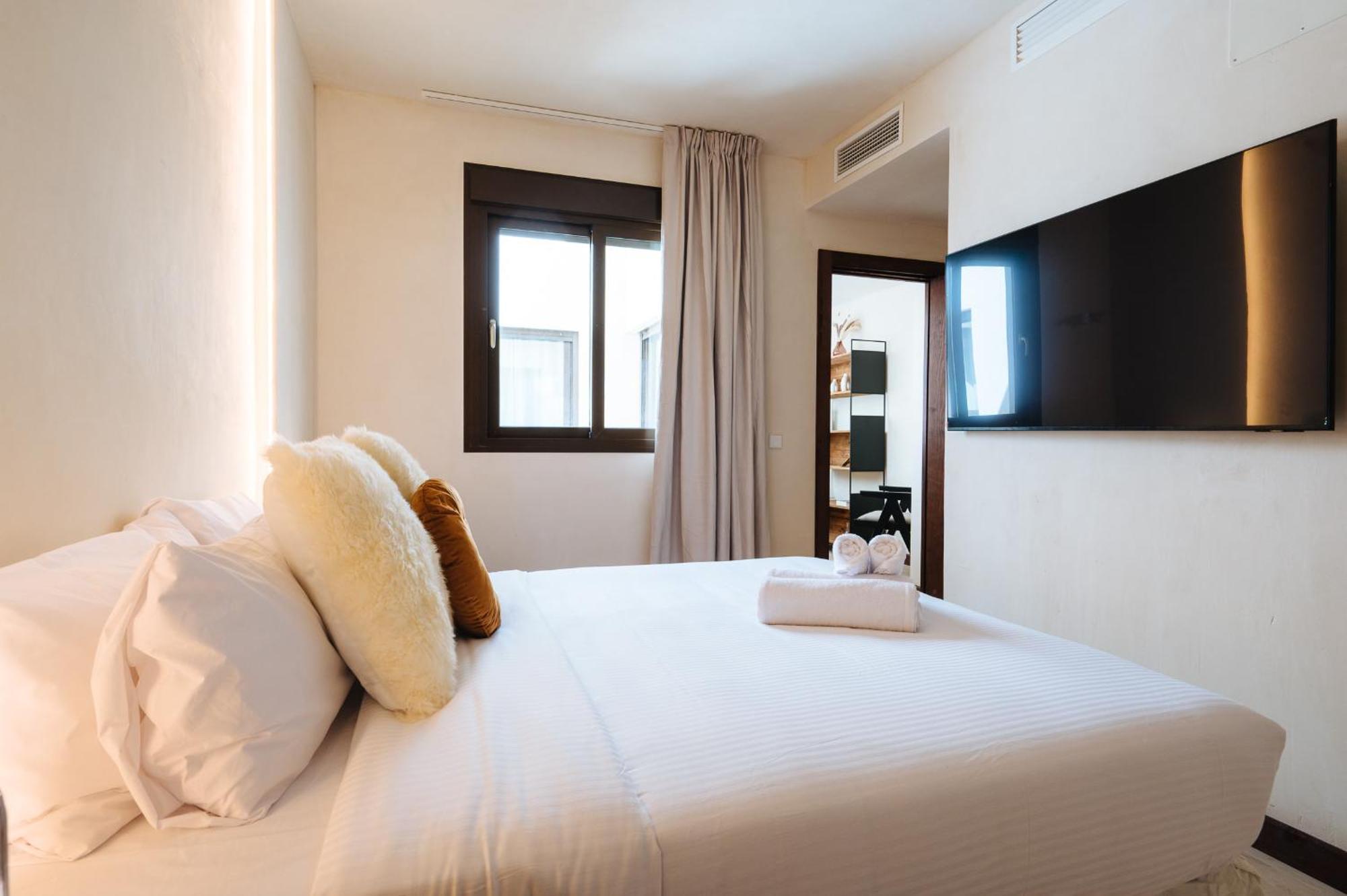 Apartamentos La Vistosona Séville Extérieur photo